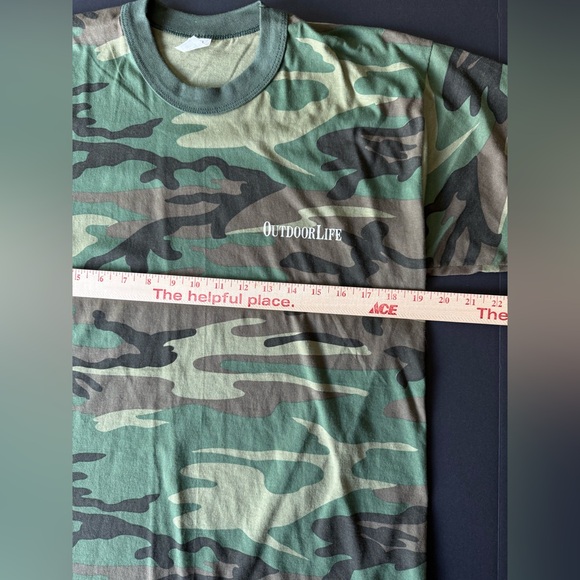 Vintage 80's Outdoor Life Magazine Camoflauge T-Shirt - Size LARGE - Picture 3 of 6